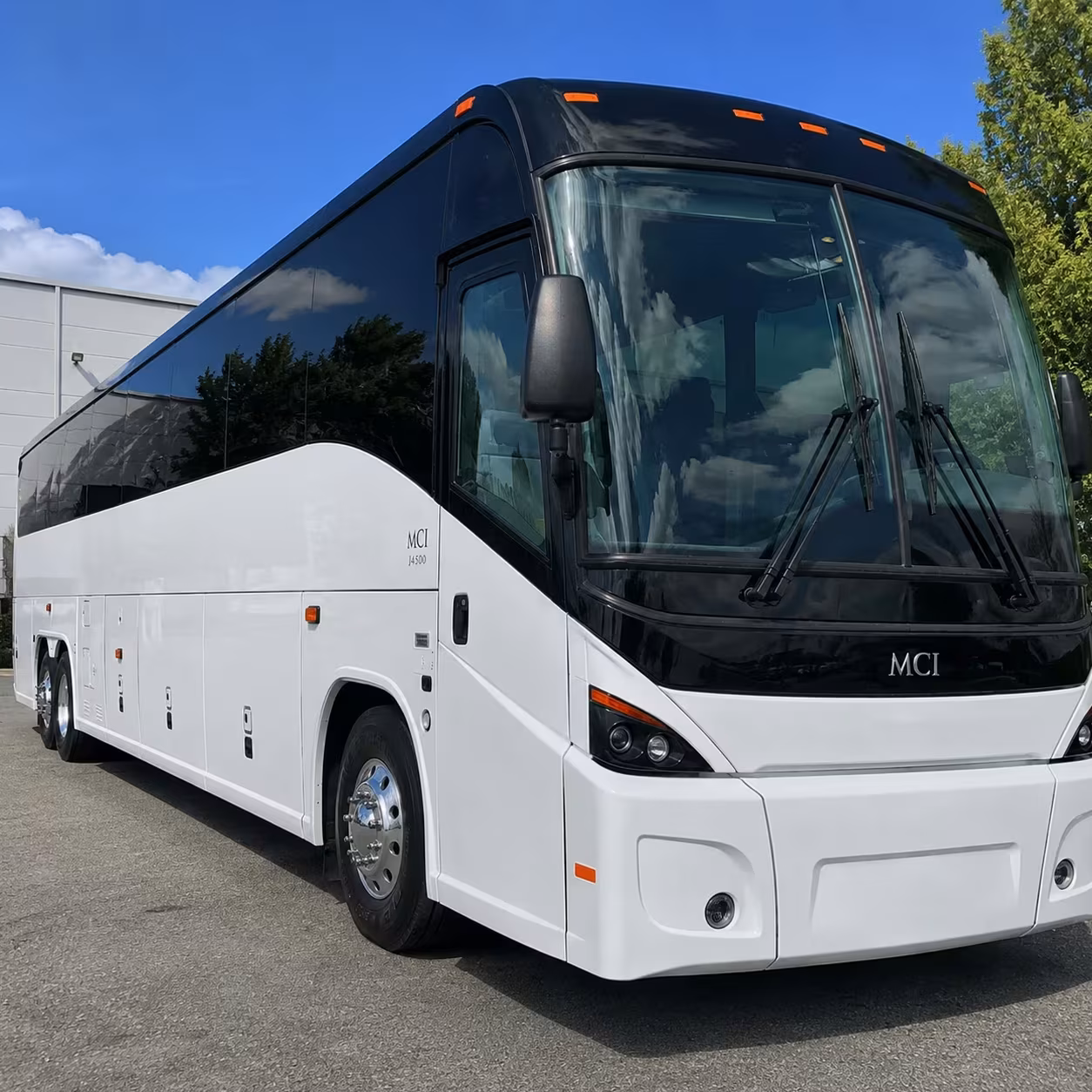 frisco corporate charter bus rentals for airport transfers