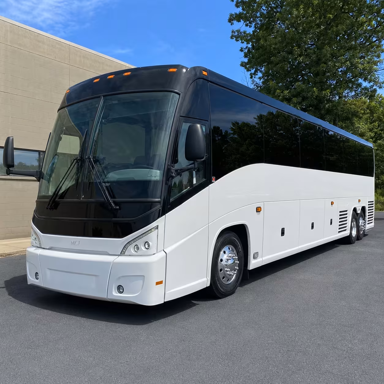 frisco wedding guest shuttle buses for the whole weekend